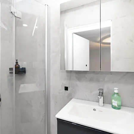 Bodensee 29 Mit Küche Und Garten * Friedrichshafen